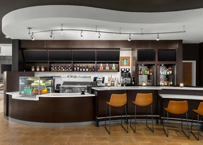 Courtyard By Marriott Omaha Bellevue At Beardmore Event Center